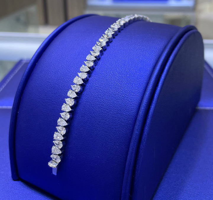 14K Gold 8.46ctw Pear Cut Lab Grown Diamond Bracelet