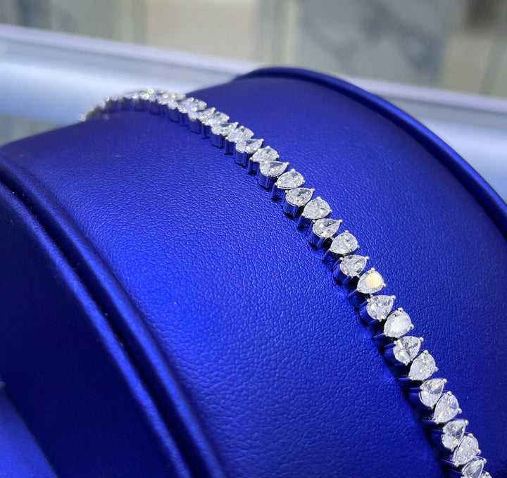 14K Gold 8.46ctw Pear Cut Lab Grown Diamond Bracelet