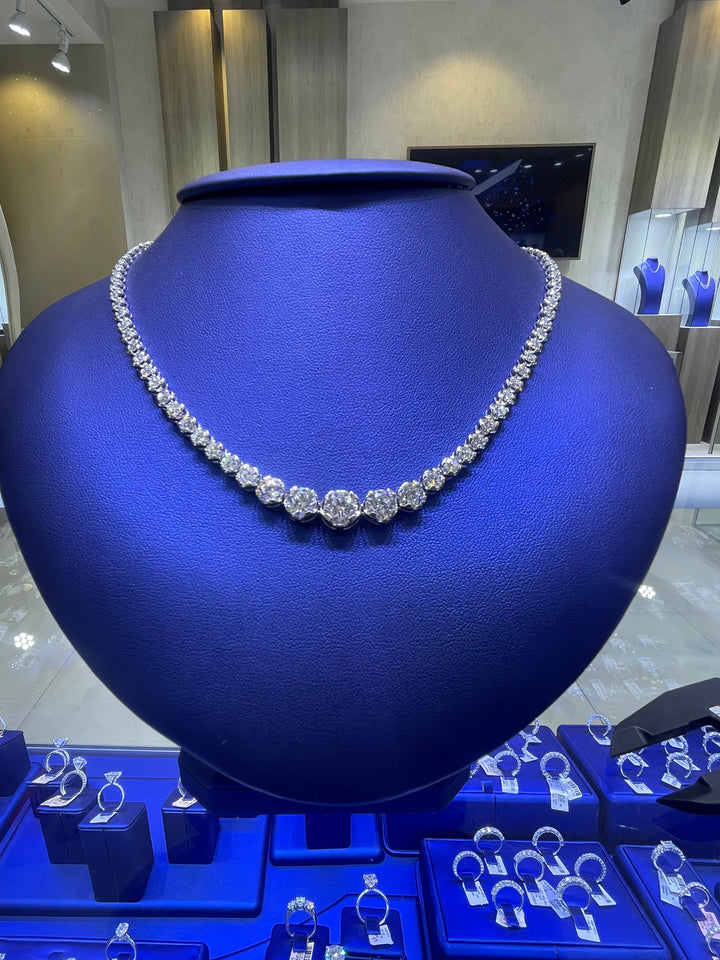 14K Gold 10.00ctw Lab Grown Round Graduating Diamond Necklace