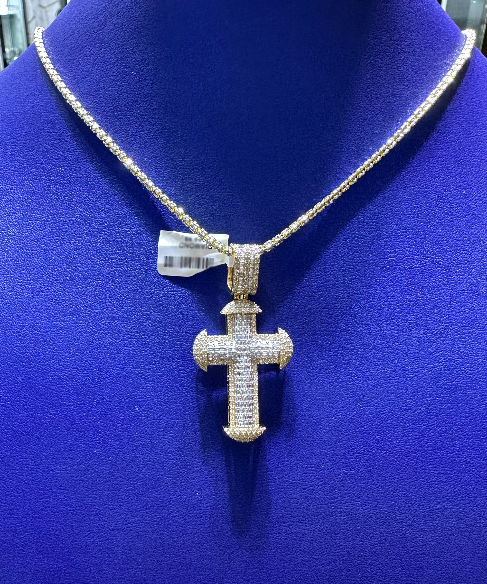 2.25ctw Natural Diamond Cross Pendant in 10K Gold