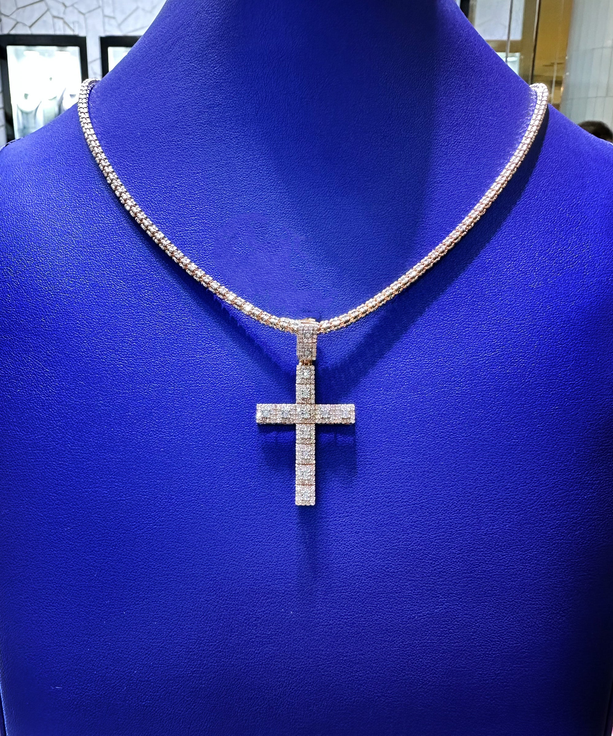 1.25ctw Natural Diamond Cross Pendant in 10K Rose Gold