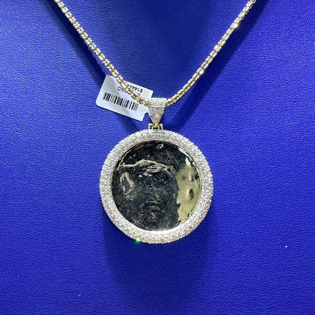 4.50ctw Natural Diamond Memory Charm Oval Pendant in 10K Gold