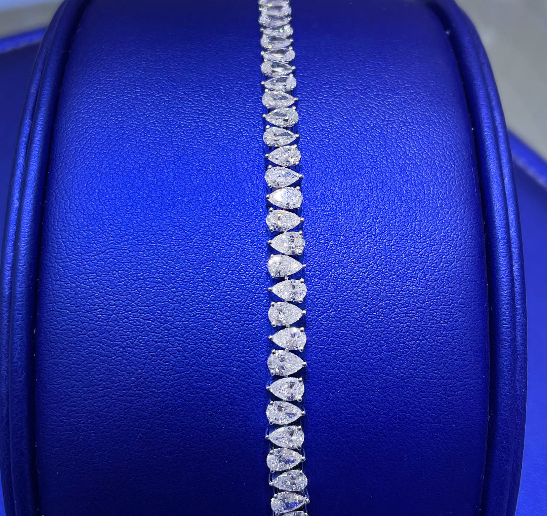 14K Gold 8.46ctw Pear Cut Lab Grown Diamond Bracelet