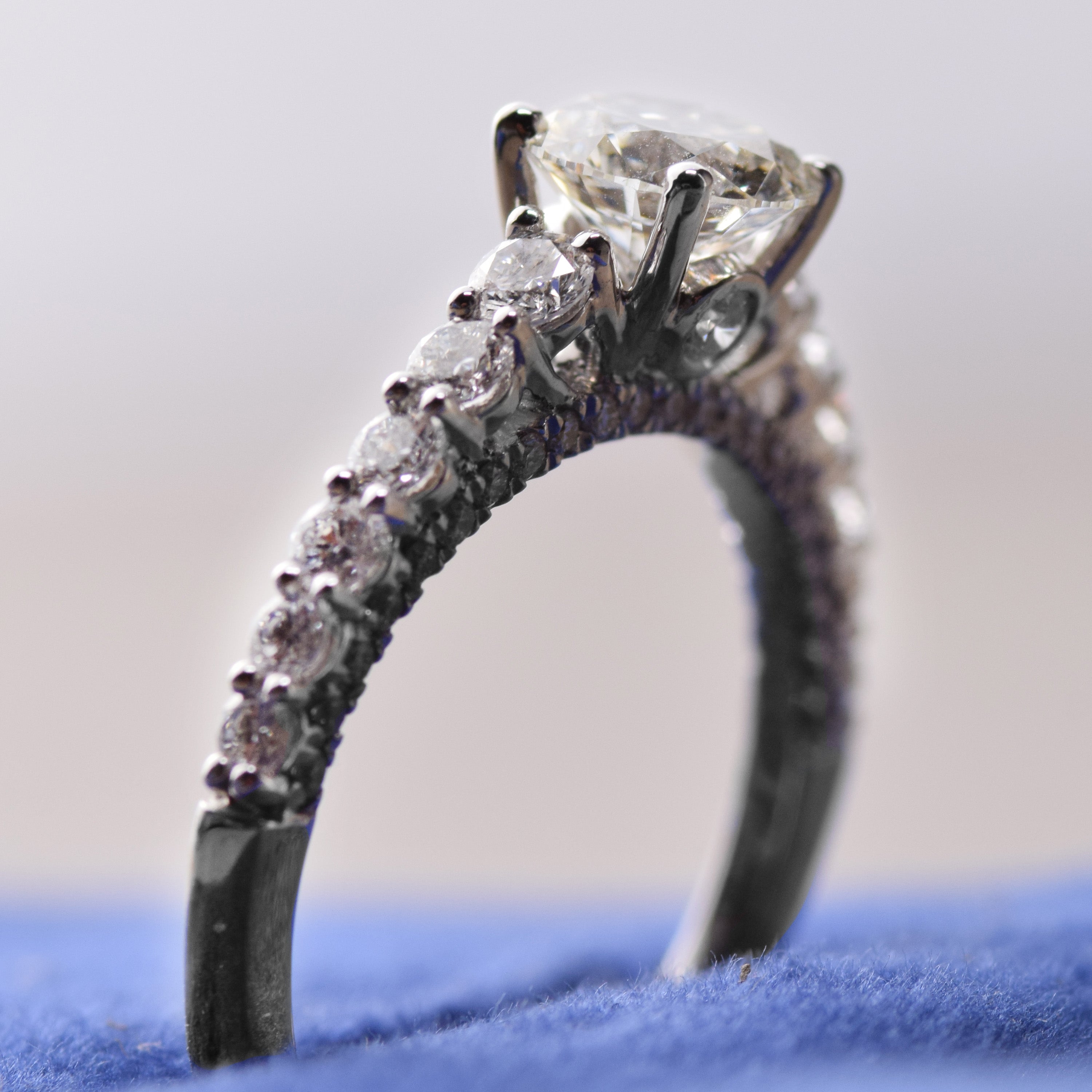 14K Gold Round [1.75 ctw] Lab-Grown Diamond [H - VS] Engagement Ring