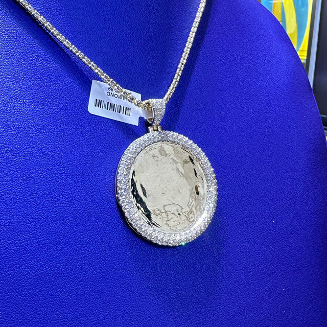 4.50ctw Natural Diamond Memory Charm Oval Pendant in 10K Gold