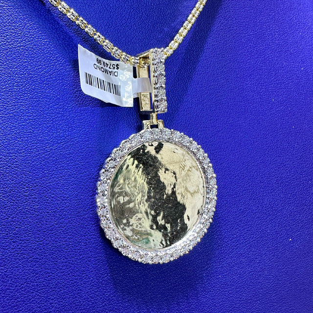 0.50ctw Natural Diamond Memory Charm Round Pendant in 10K Gold