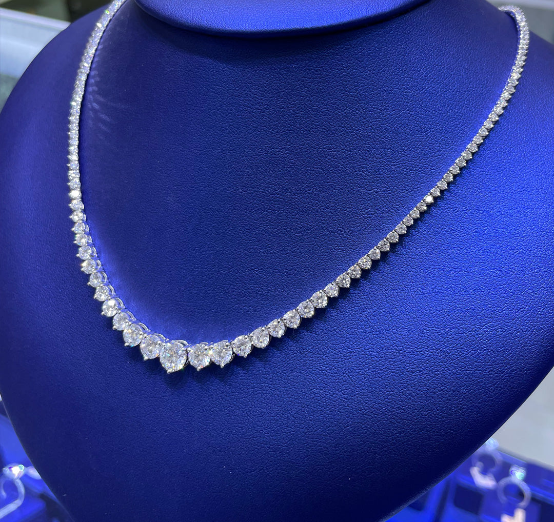 14K Gold 11.26ctw Lab Grown Round Graduating Diamond Necklace