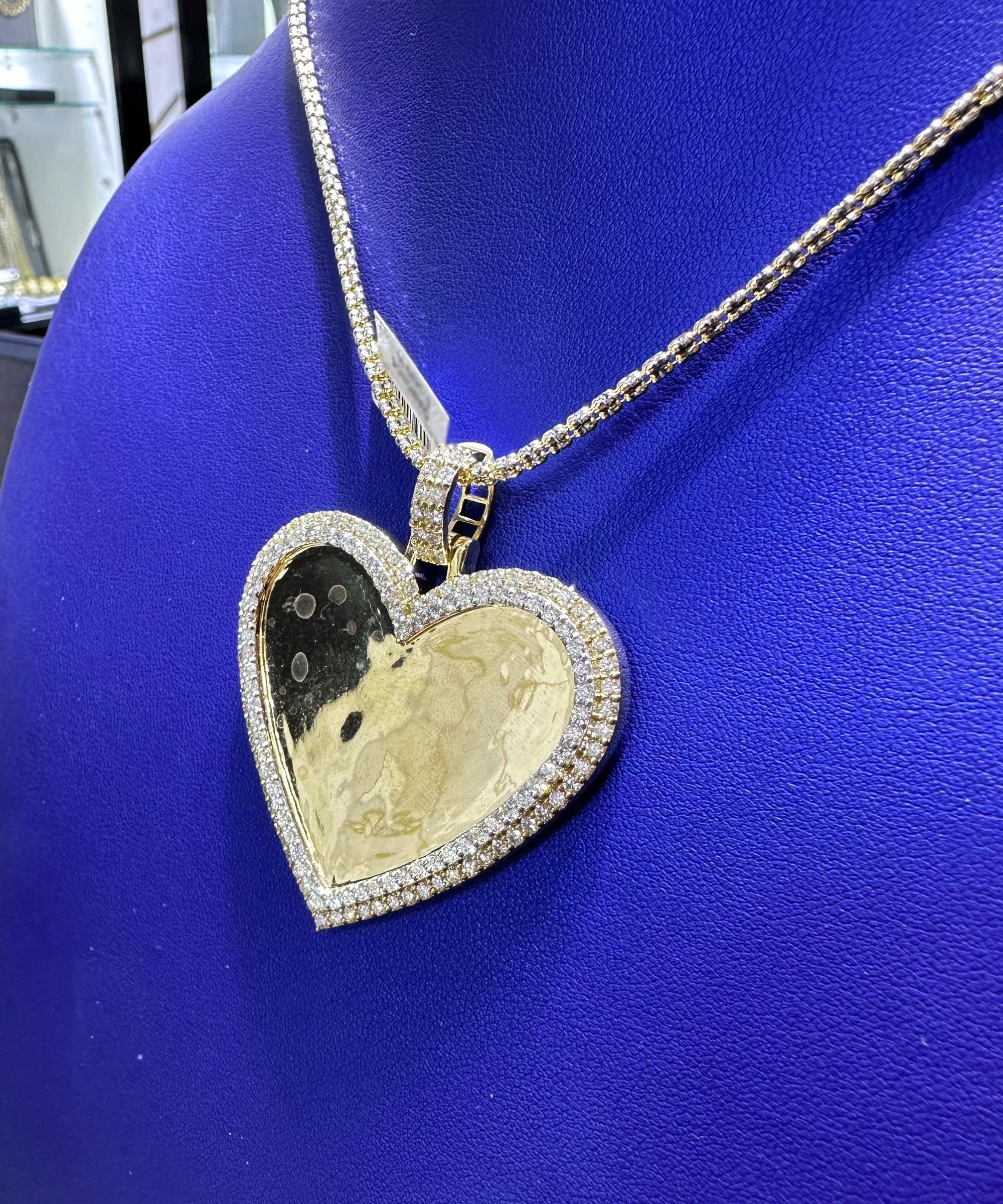 4.50ctw Natural Diamond Memory Charm Heart Pendant in 10K Gold