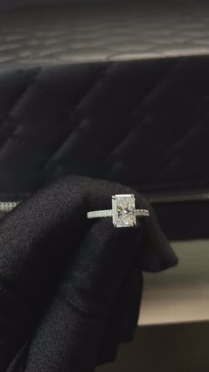 14K Gold 2.30CTW Radiant Cut Diamond Engagement Ring